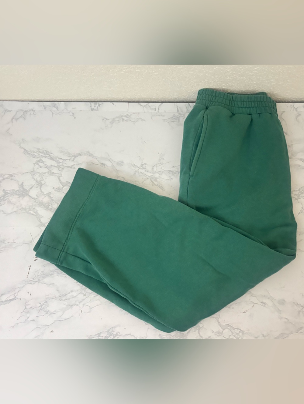 Bon Worth Women's Pull On Green Sweat Pants Size Womens MP Petite Pockets